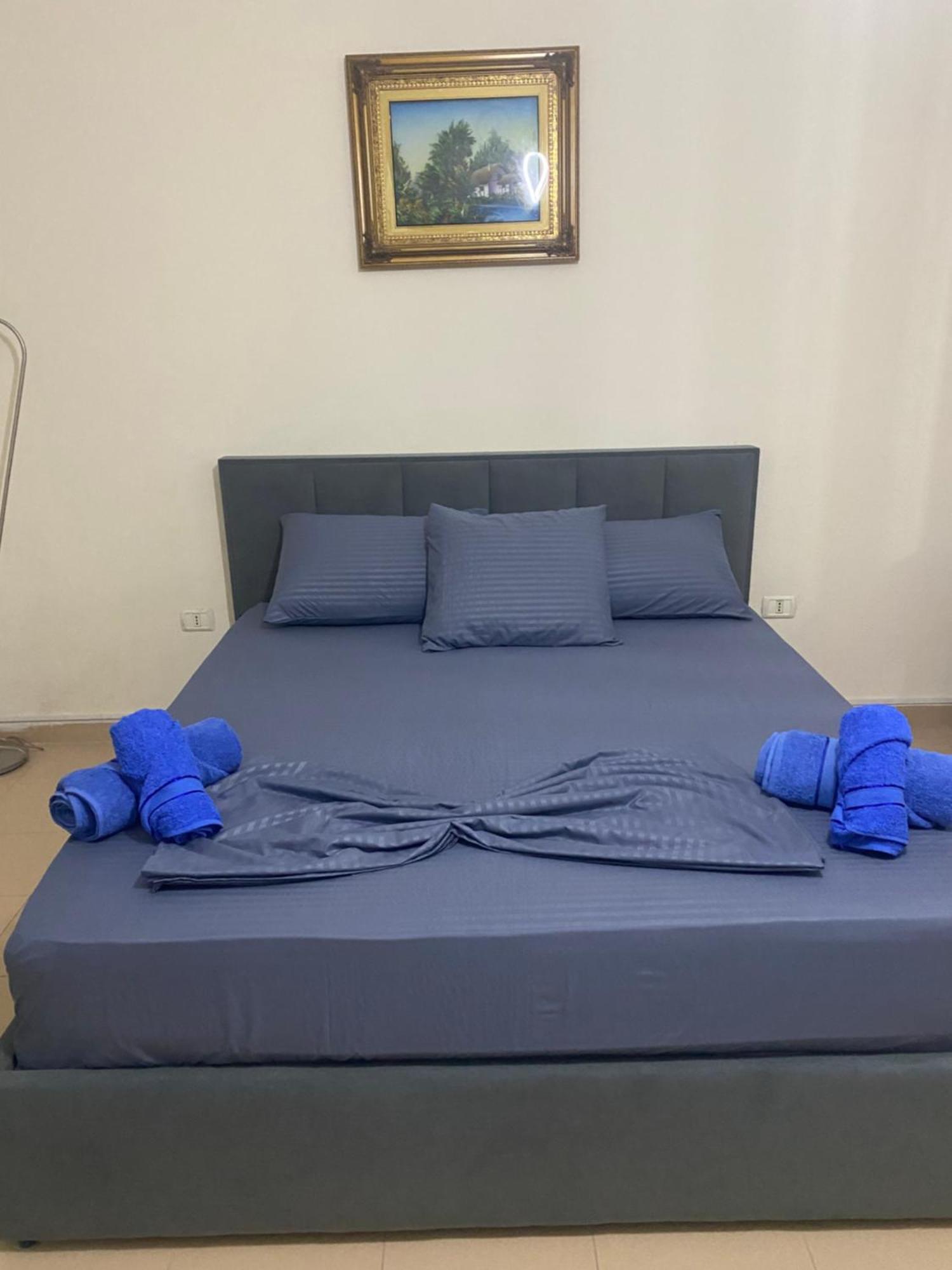 Chlo Apartment 4 Tirane Bagian luar foto