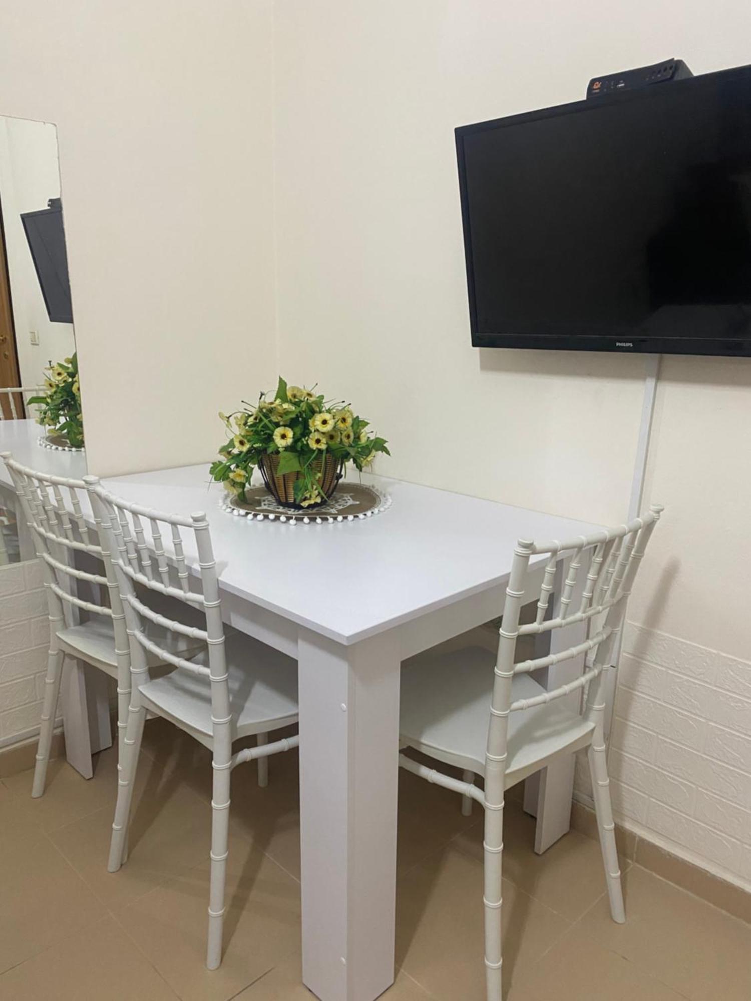 Chlo Apartment 4 Tirane Bagian luar foto